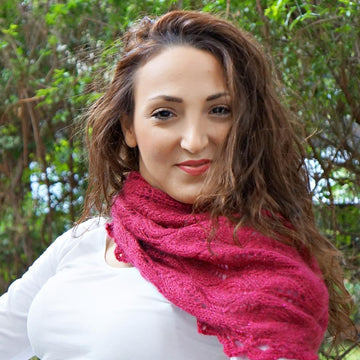 Shimmering rubies cowl