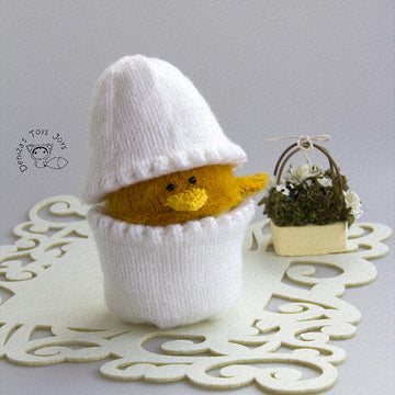 Easter Joke. Bunny in the chicken hat
