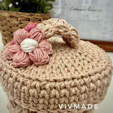 Jewelry Basket with lid