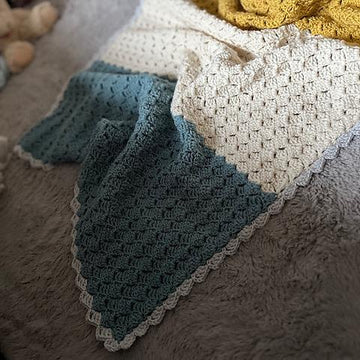 Waves of Squares blanket