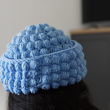 Bobbly sailor hat