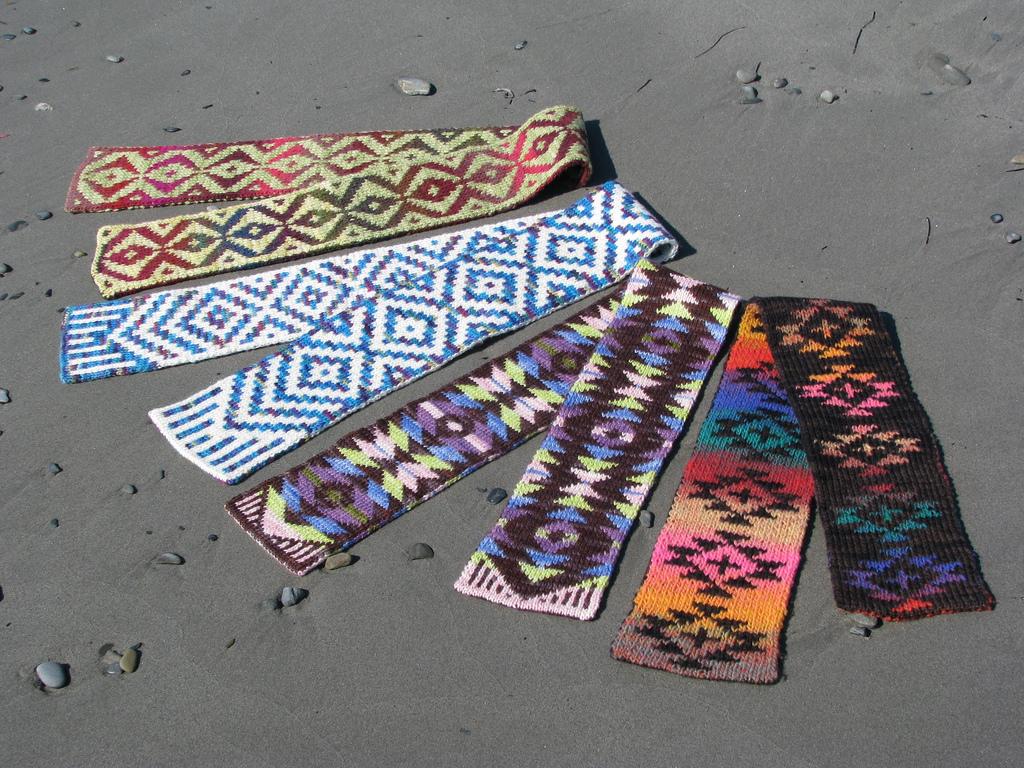 Doubly Delicious Scarves 561