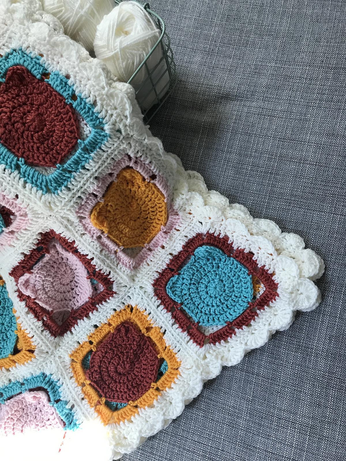 Kitty Cat Granny Square