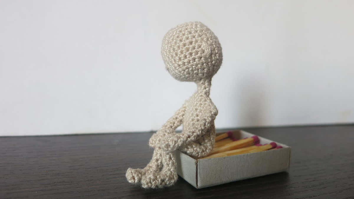 Tiny doll base