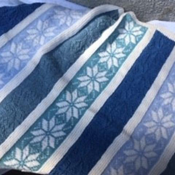 Lucky Seven Snowflake Blanket