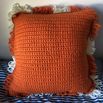 Loopy Check Cushion