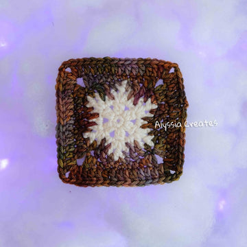 Small Snowflake Granny Square
