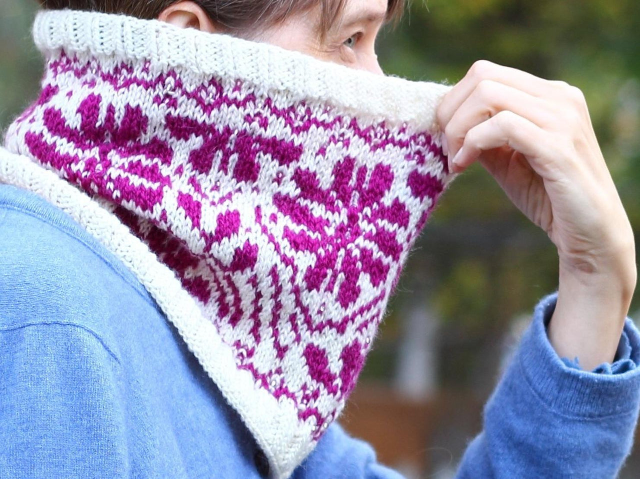 Winter Blumen Cowl