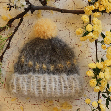 Peacock Ore Hat and Scarf set