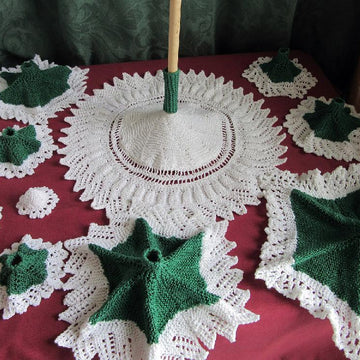 Knitted Christmas Tree