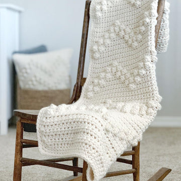 The Chevron Bobble Blanket 062