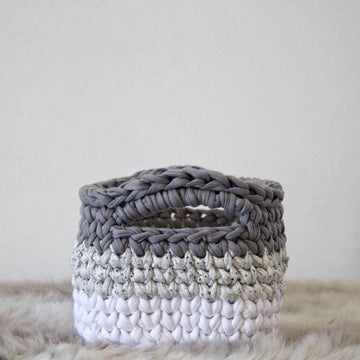 Easy Ombre Rectangle Basket