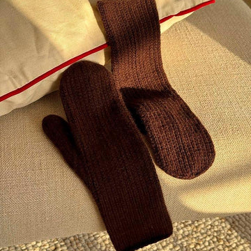 Chantal Mittens
