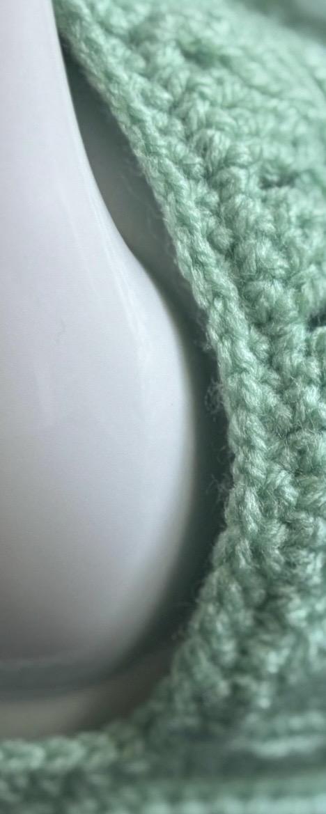 Daisy Granny Square Teacosy