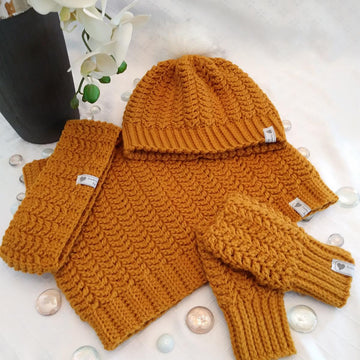 Butterfly Kisses - Cowl