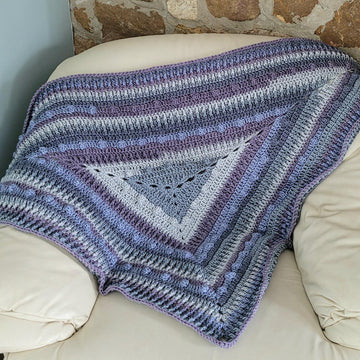 Textured Center Shawl