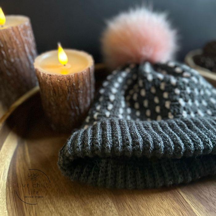 Felicity hat