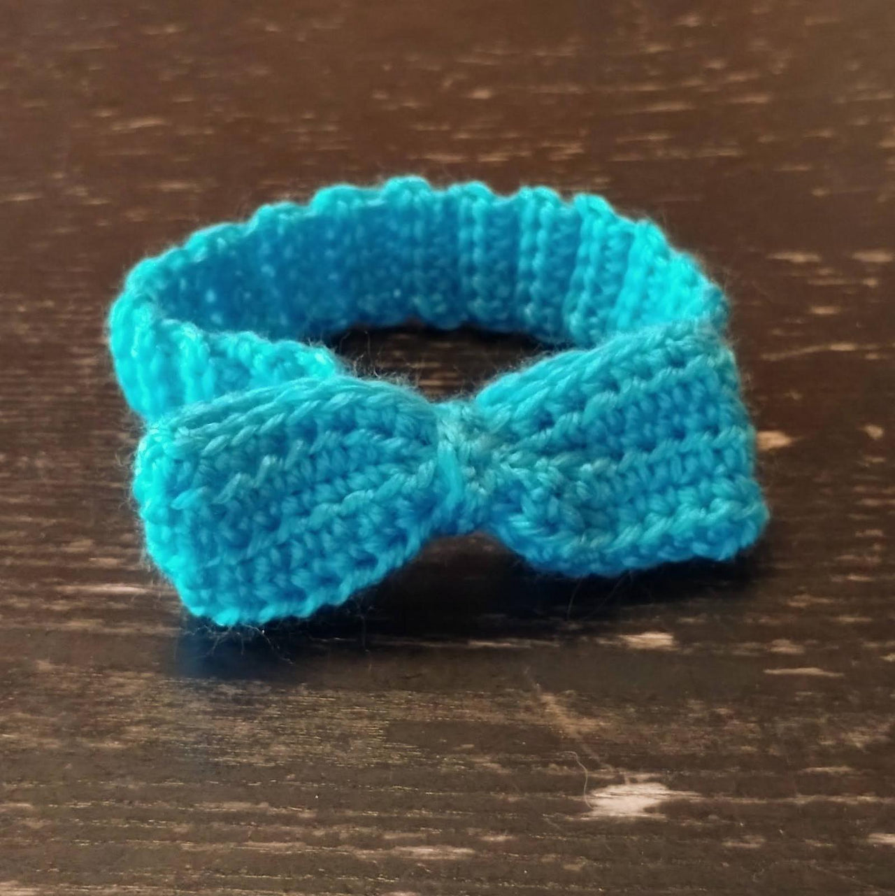 Simple Elegance Pet Bow Tie