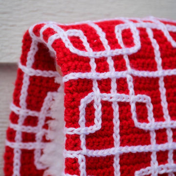 Chinese Lattice Cowl
