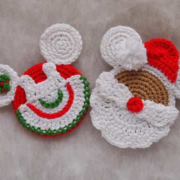 Mr&Mrs Santa Claus and the Grinch