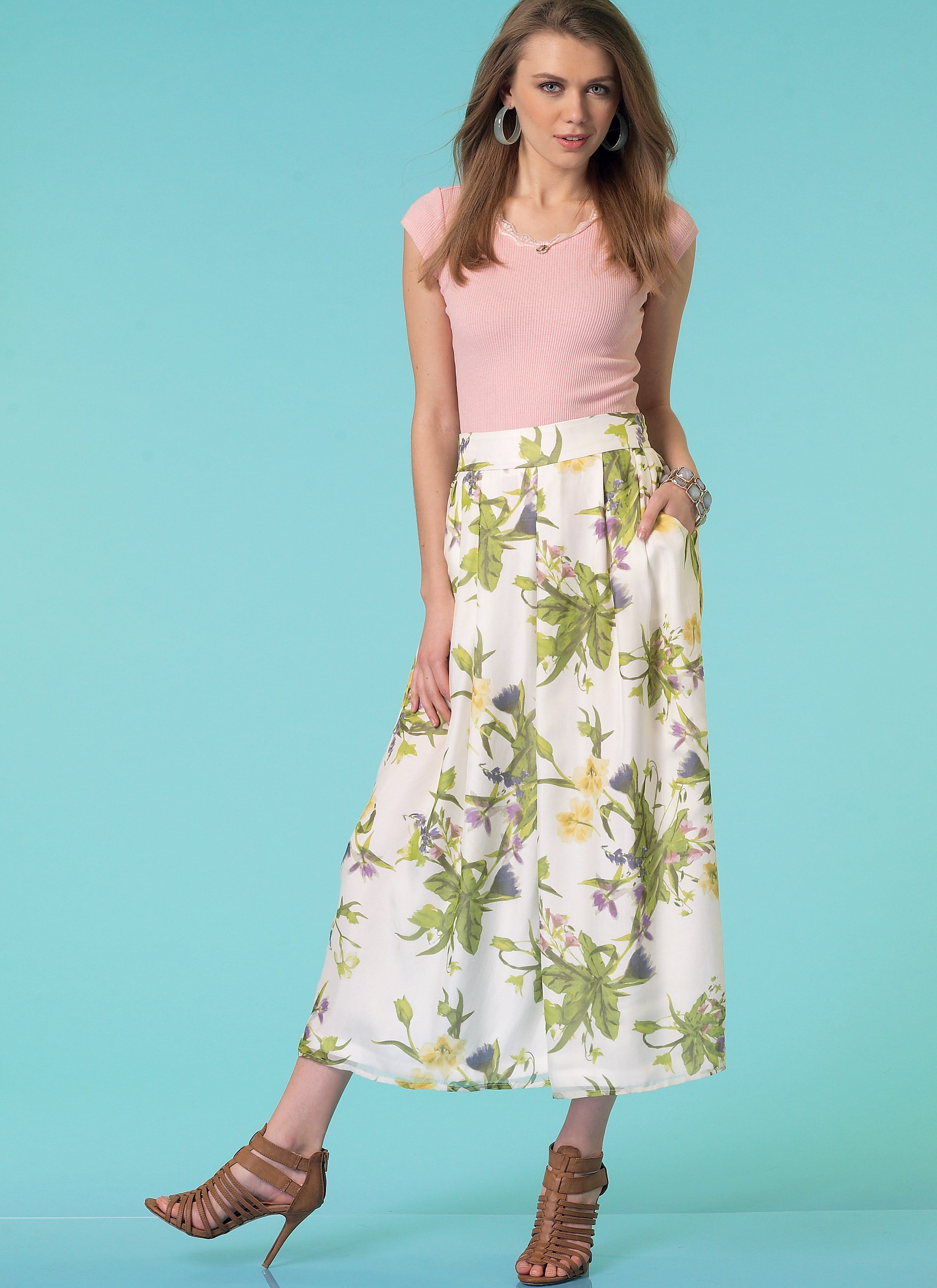 McCall's Misses' Shorts and Pants M7131 - Sewing Pattern