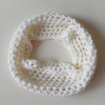 White Lace Cowl