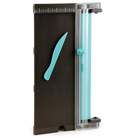 We R Memory Keepers We R Trim & Score Board 12" - 261874