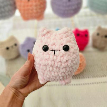Sweet Kitty | CROCHET PATTERN | No Sew | Digital PDF | Plushie