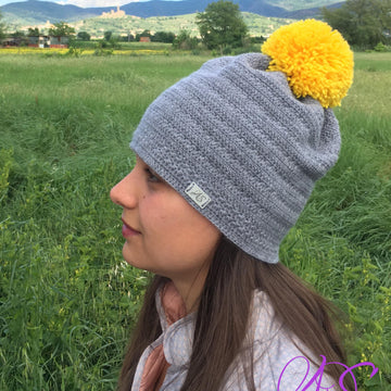 Cappellino con PomPom Modello per Uncinetto