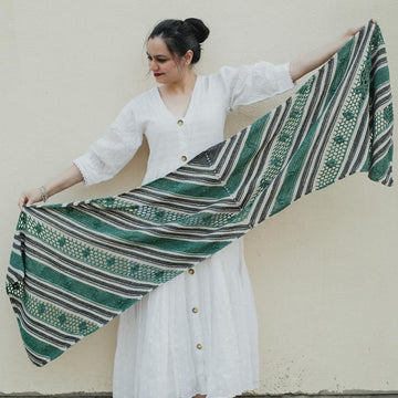 Cyera Shawl