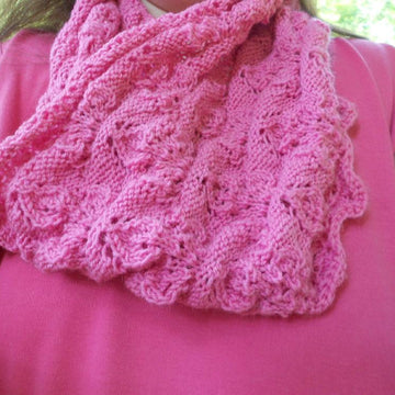Raspberry Leaf Cowl