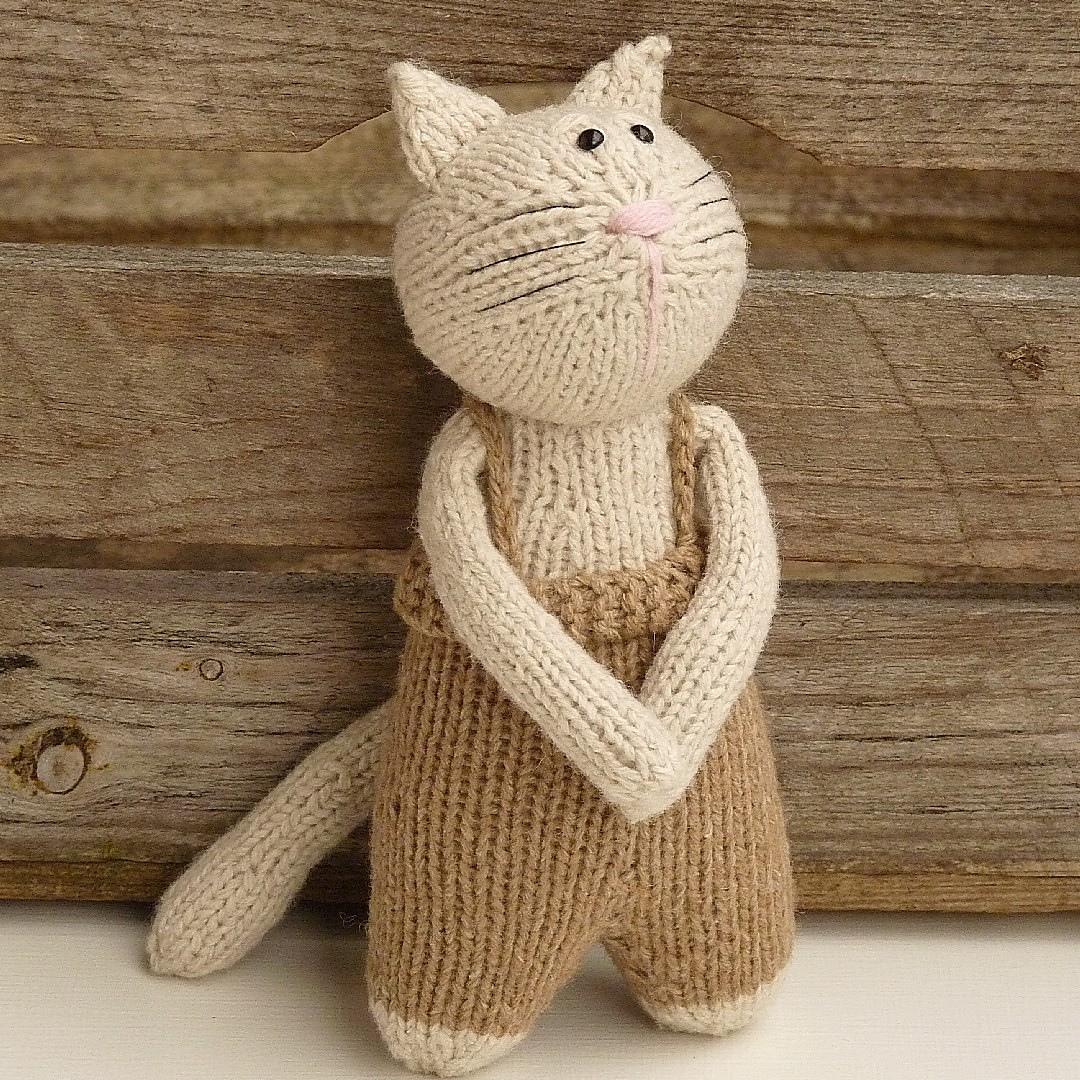 Leon Cat
