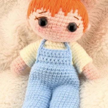 Marie - Amigurumi Doll Crochet Pattern Available in English & Portuguese