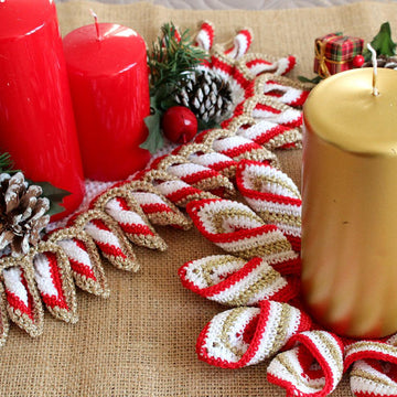 Christmas Swirls decorations Doilies