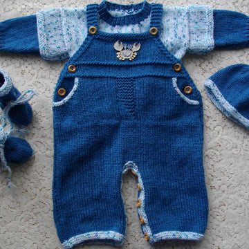 18. Unisex Baby Dungarees Set 0-3 Months