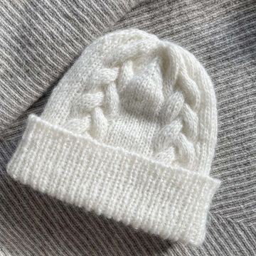 Aviaja hat