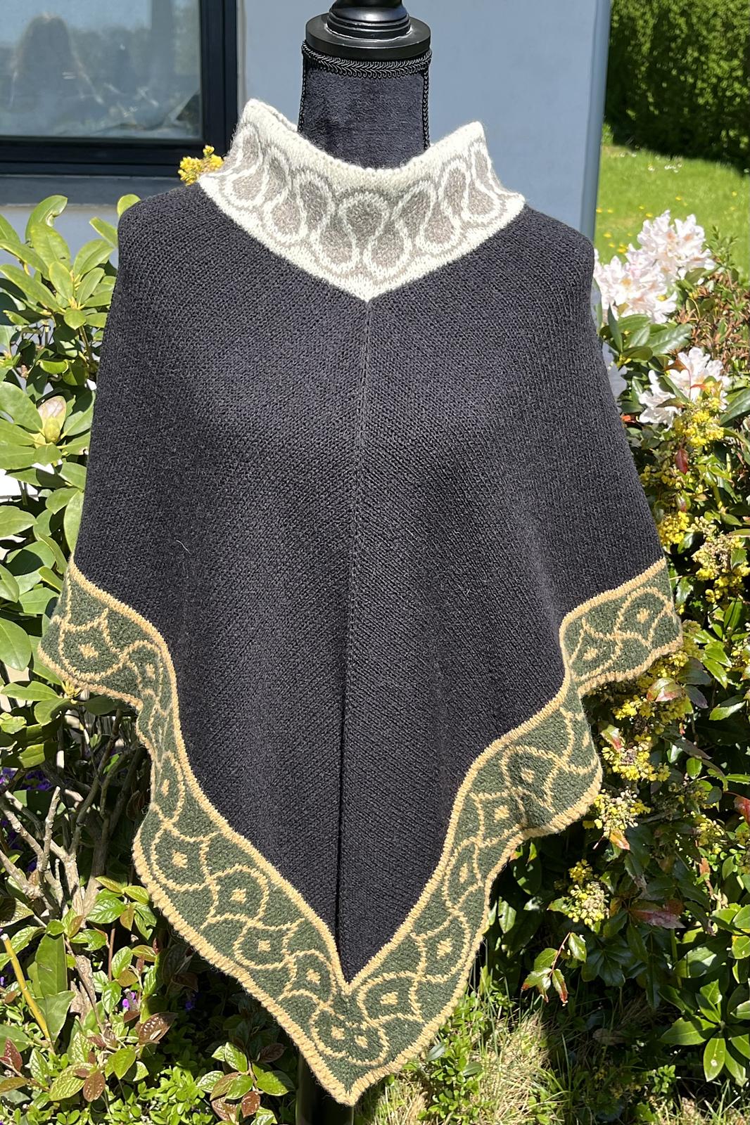 Dalby Parish Poncho