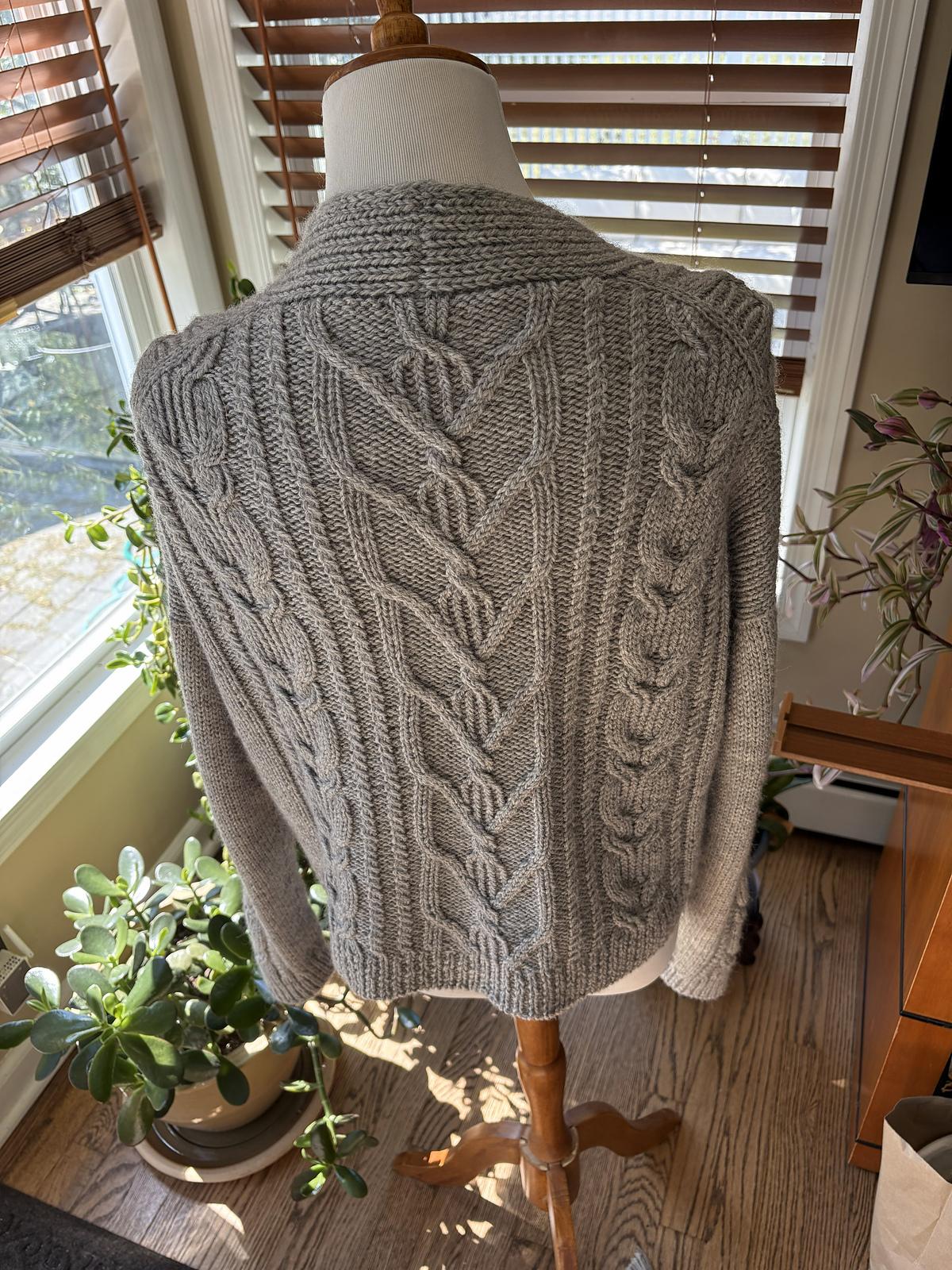 Opa Cardigan