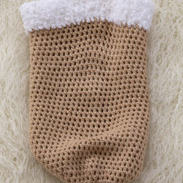 Cuddly Cocoon in Red Heart Super Saver Jumbo and Buttercup - LW4787 - Downloadable PDF
