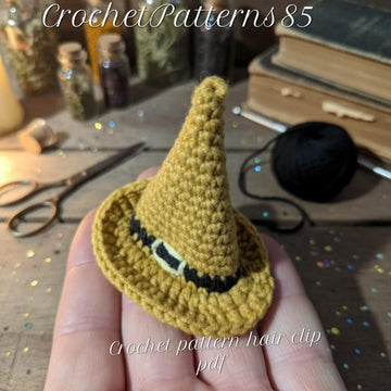 Mini Witch Halloween Hat hair clip English-US