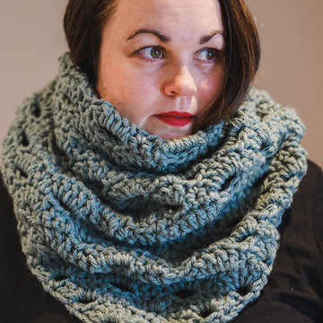 Shells Crochet Shawl