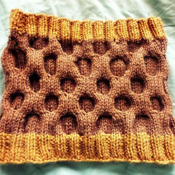 The Honeycomb - The Cowl Neckwarmer