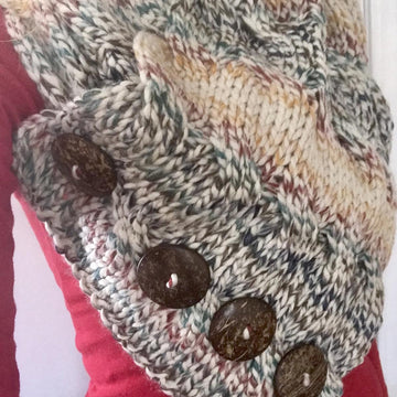 Waves of Cables Chunky Button Cowl