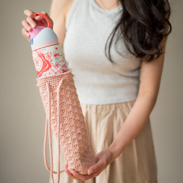 Rosette Water Bottle Holder
