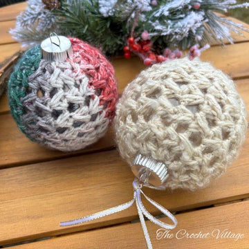 Merry & Bright Bauble Cover