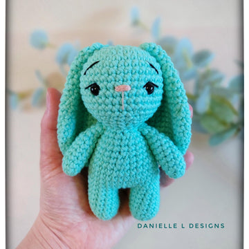 Mila the Bunny amigurumi pattern