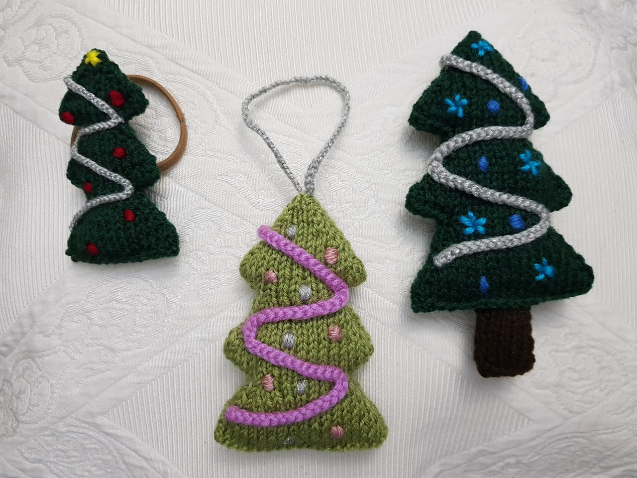 Knitted Christmas Tree