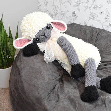 The Woolly Sheep Big Amigurumi