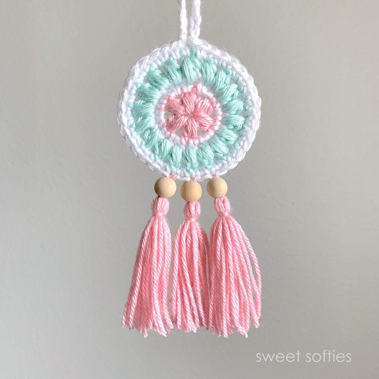 Petite Floral Dreamcatcher