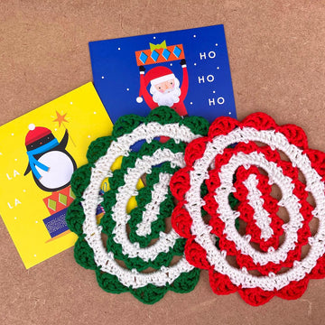 Oval Christmas coaster II by HueLaVive